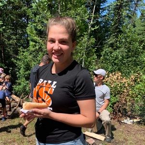 Meet your Posher, Abby